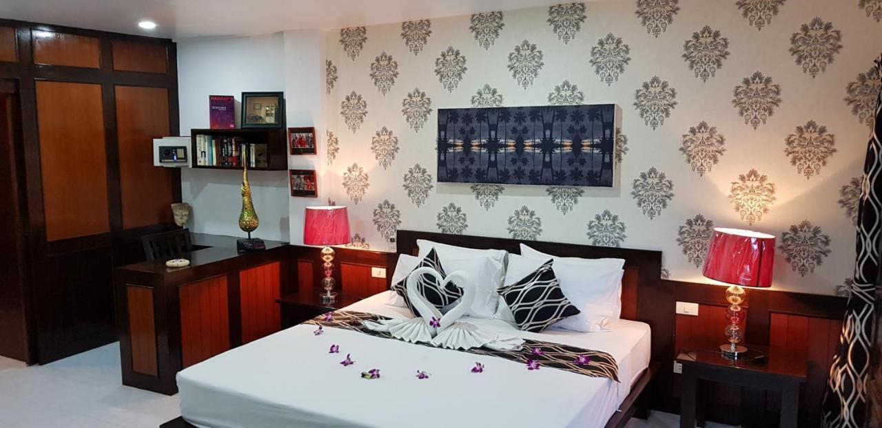 Fong Kaew&Baan Nang Fa Guesthouse Patong Bagian luar foto