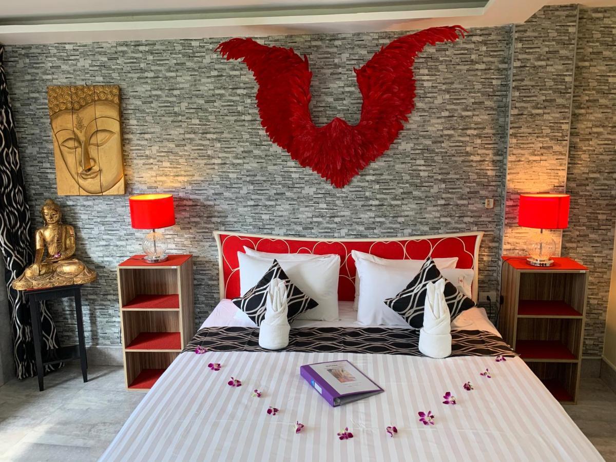 Fong Kaew&Baan Nang Fa Guesthouse Patong Bagian luar foto